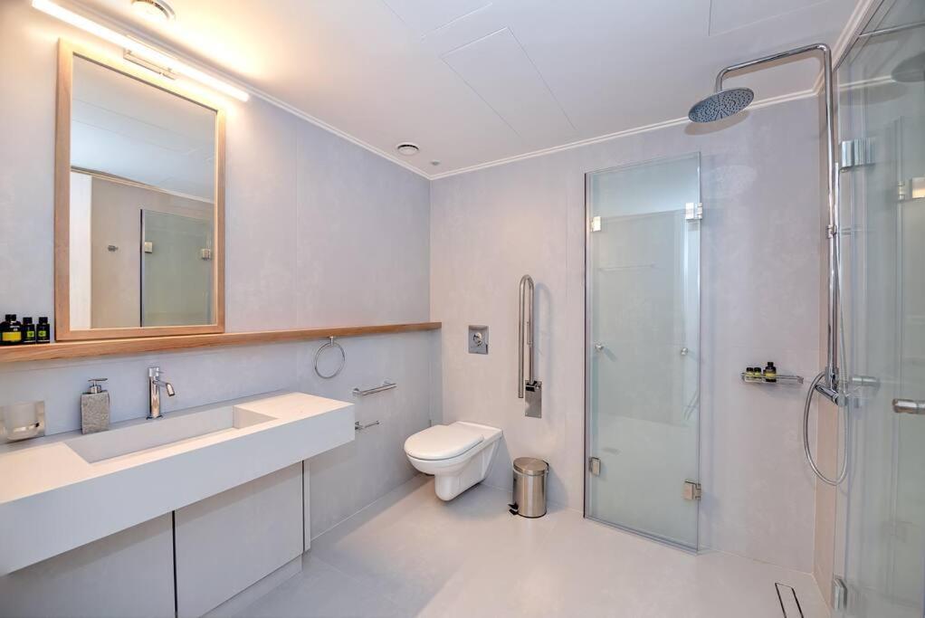 Villaer Hippocampo Waterfront *
