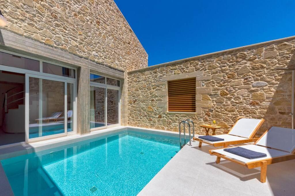 Hippocampo Waterfront Villaer *